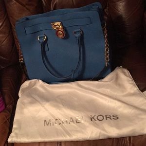 Michael Kors Hamilton Bag. Excellent Condition!